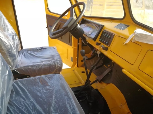 6x6 Kendaraan Militer Off Road 5MT Penggerak Roda Truk Traktor Mesin Cummins 155hp