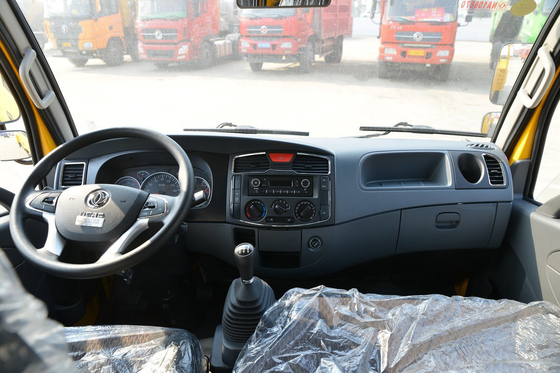 Truk Kargo Ringan 4x2 5 Kursi Truk Kargo Flatbed Ringan 115hp Untuk Penjemputan