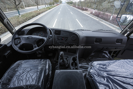Kendaraan Off Road 4WD Truk Angkutan Kargo Jalan Buruk Mobil Off Road YUCHAI 190hp