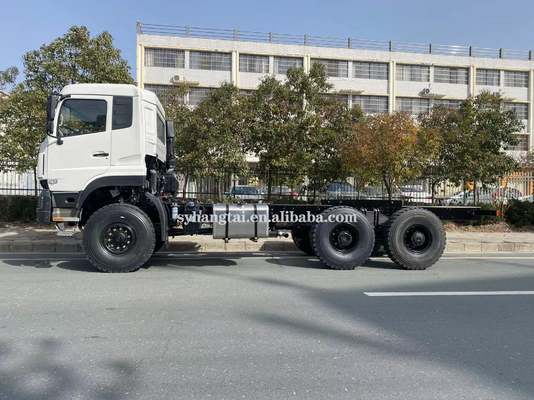 Truk Penggerak 6 Roda SKD 330hp Tenaga Diesel 6x6 Truk Off Road 25Ton Chassis