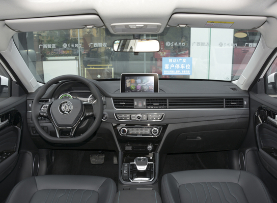 DONGFENG Kendaraan Listrik EV Murni 5 Kursi Mobil NEDC 415KM Mileage Single Motor