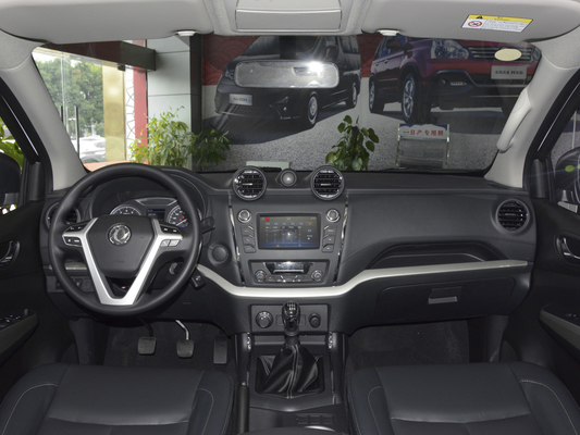 Double Row 5 Seater 4 Door SUV Pickup Truck 6MT 4WD 231HP Mesin Bensin