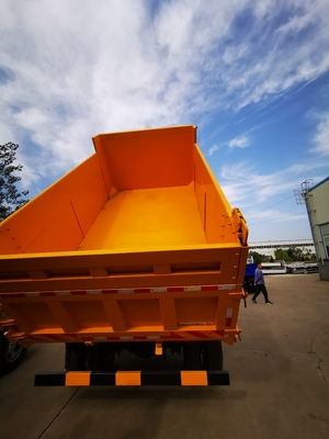 Dongfeng Heavy Dump Truck 4x2 Truk Tipper Kecil GVW 17,5 Ton 136HP