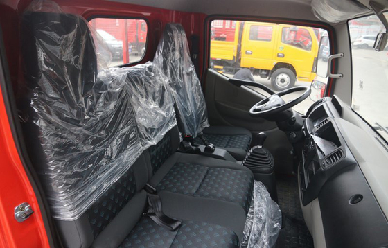Truk Kargo Van Kotak Diesel GVW 5.5 - 7.5T Lebar Kabin 2030mm Mesin YUCHAI