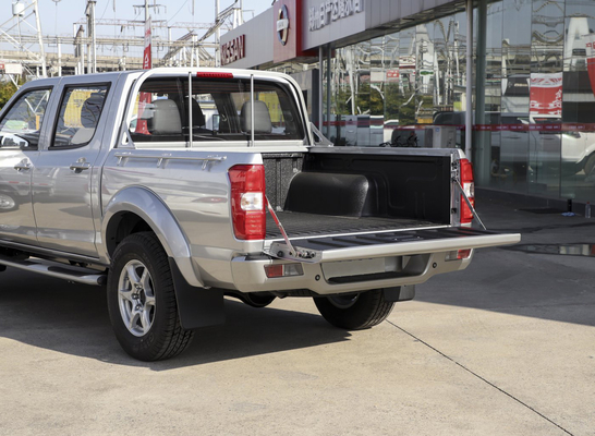 165 HP Pickup Truk Mesin Diesel Kecil 4x4 4WD Untuk Transportasi Ekspres