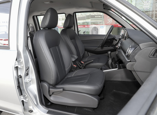 165 HP Pickup Truk Mesin Diesel Kecil 4x4 4WD Untuk Transportasi Ekspres