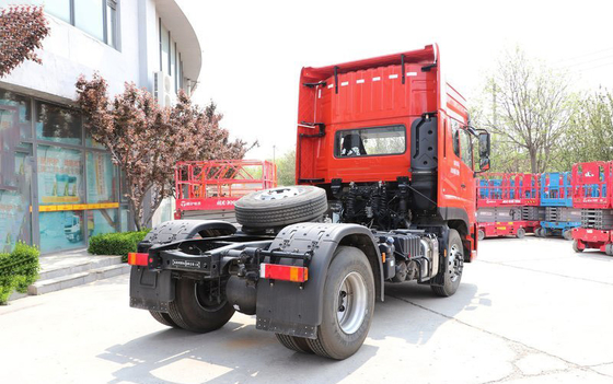 Truk Traktor Dongfeng 35 Ton 4x2 350HP Mobil Truk Derek Untuk Transportasi Pelabuhan