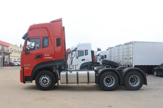 Truk Traktor Dongfeng Diesel 560hp Torsi Maks 2650N.m Untuk Mengangkut Barang