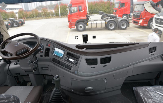 DONGFENG 600hp Diesel Traktor Truk Standar ESC ABS LDWS FCWS
