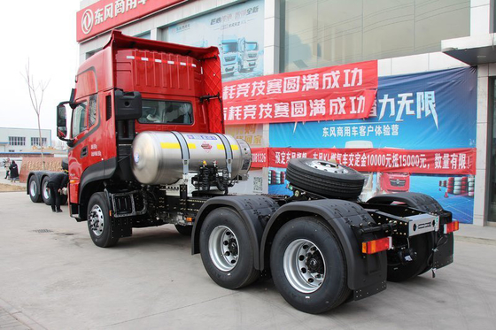 Truk Traktor Tugas Berat LNG 6x4 470hp Traksi Massa 39,5 Ton Transportasi Logistik