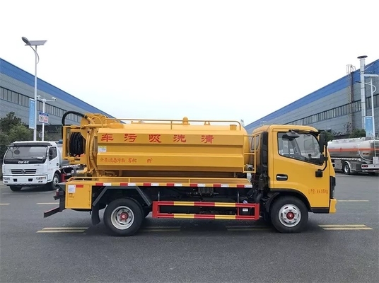 3308mm Wheelbase Truk Sanitasi Kota 6MT Vacuum Suction Sewage Truck