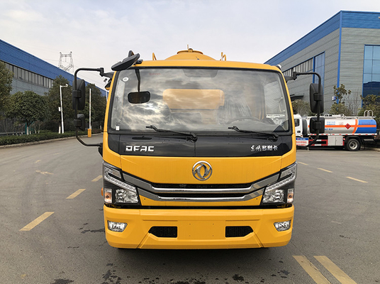 Dongfeng Suction Sewage Sanitasi Kota Truk 9.5 Cbm 4 Ton Payload