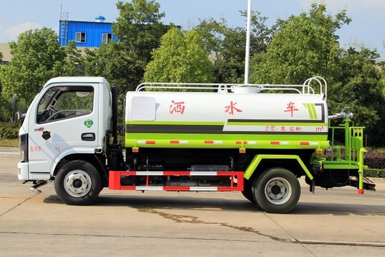5 Meter Kubik Truk Penyiraman Jalan 4x2 6M Volume Pemuatan Baris Tunggal