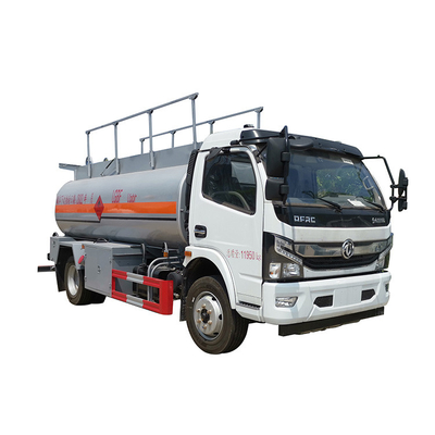 170 HP Truk Pengangkut Oli Mesin Diesel 8.5 CBM Jarak sumbu roda 3800mm