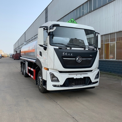 DONGFENG 6x4 Tanker Pengangkut Truk Tugas Berat 300 HP 23.3 Cbm