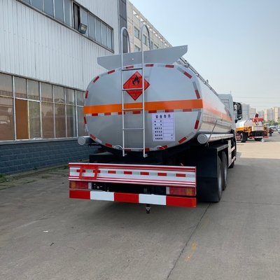 DONGFENG 6x4 Tanker Pengangkut Truk Tugas Berat 300 HP 23.3 Cbm