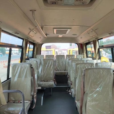 Pelatih Bus Perjalanan Diesel 6.6M yang Disesuaikan 10 - 25 Kursi Jarak sumbu roda 3300mm
