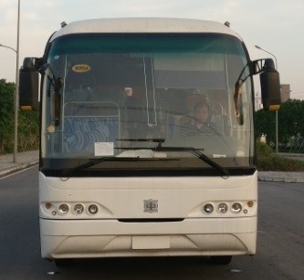 Pelatih Bus Diesel CRRC 8M Euro 3 Emisi 220 HP 34 Kursi Bus Angkutan Penumpang
