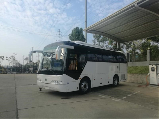 Pelatih Bus Diesel CRRC 8M Euro 3 Emisi 220 HP 34 Kursi Bus Angkutan Penumpang