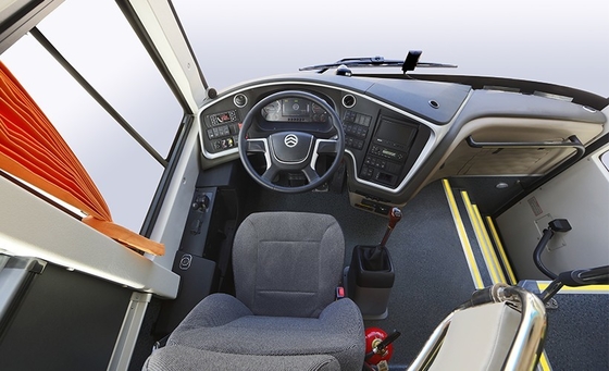 45 - 53 Kursi Pelatih Bus Diesel 270hp 6MT Transmisi Bus Antar-Jemput Pariwisata