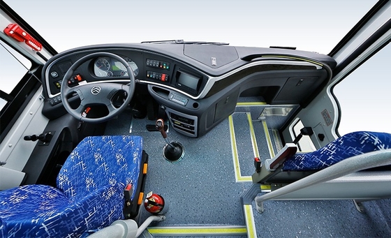 Euro 6 Emisi 245hp Diesel Bus Coach 24 - 40 Kursi Teknologi Bisu NVH