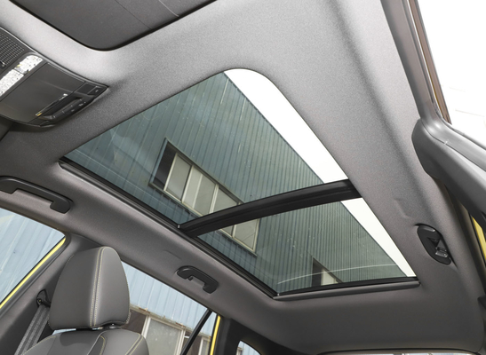 Mobil SUV Dongfeng 5 Kursi 150HP Dengan Panoramic Sunroof